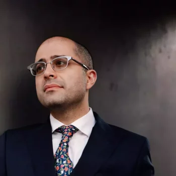 Mahan Esfahani